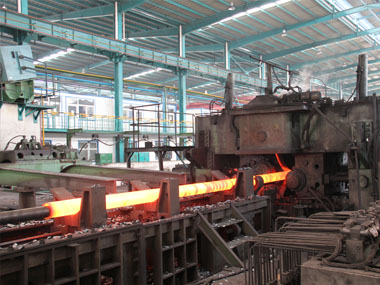 吐鲁番无缝钢管厂家生产线
